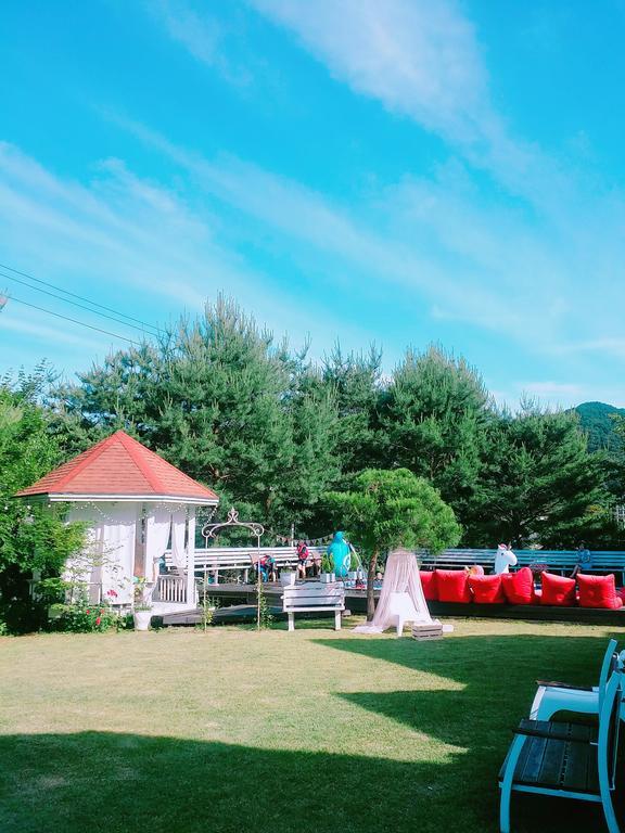 Popcorn House Pension Gapyeong Exterior foto